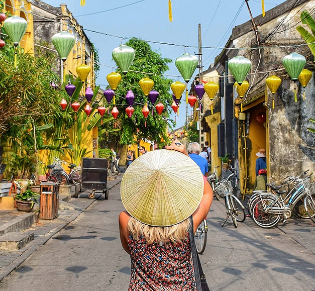 Travel Vietnam Showcasing