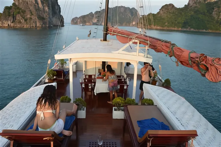 CT05: The best of Vietnam tour -12 days from Ho Chi Minh