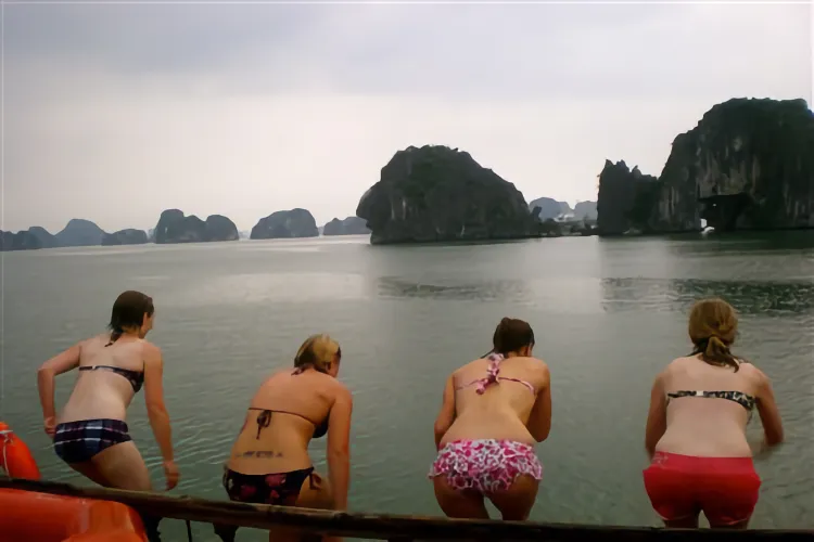 CT05: The best of Vietnam tour -12 days from Ho Chi Minh