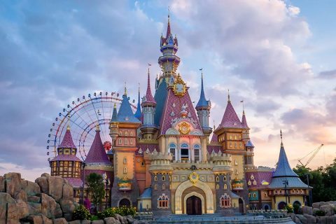 VinWonders Theme Park